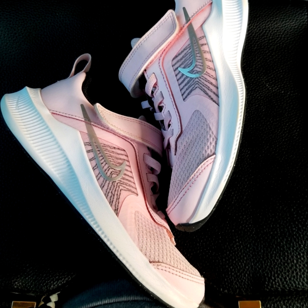 Nikes ||kids size 11.5